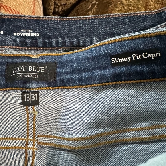 Size 13 Judy Blue Jeans - Picture 4 of 5